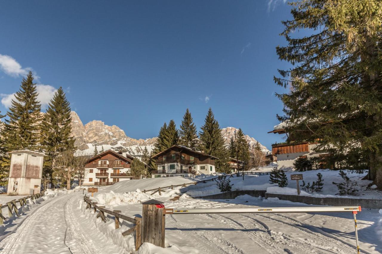 Cantore, Cortina By Short Holidays Cortina dʼAmpezzo Exterior foto